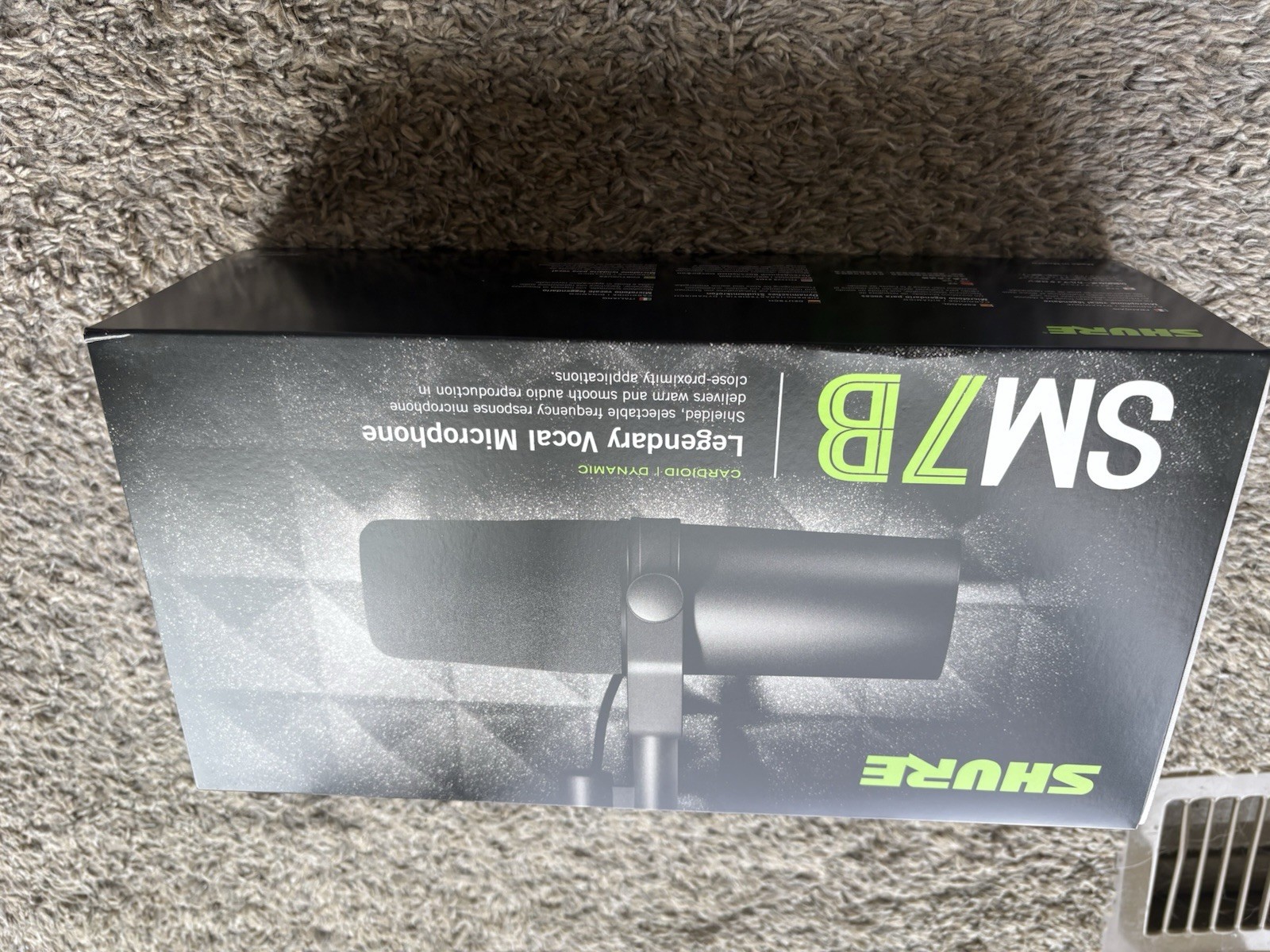 Shure SM7B Dynamic Cardioid Wired Studio Microphone w/ Windscreen Black