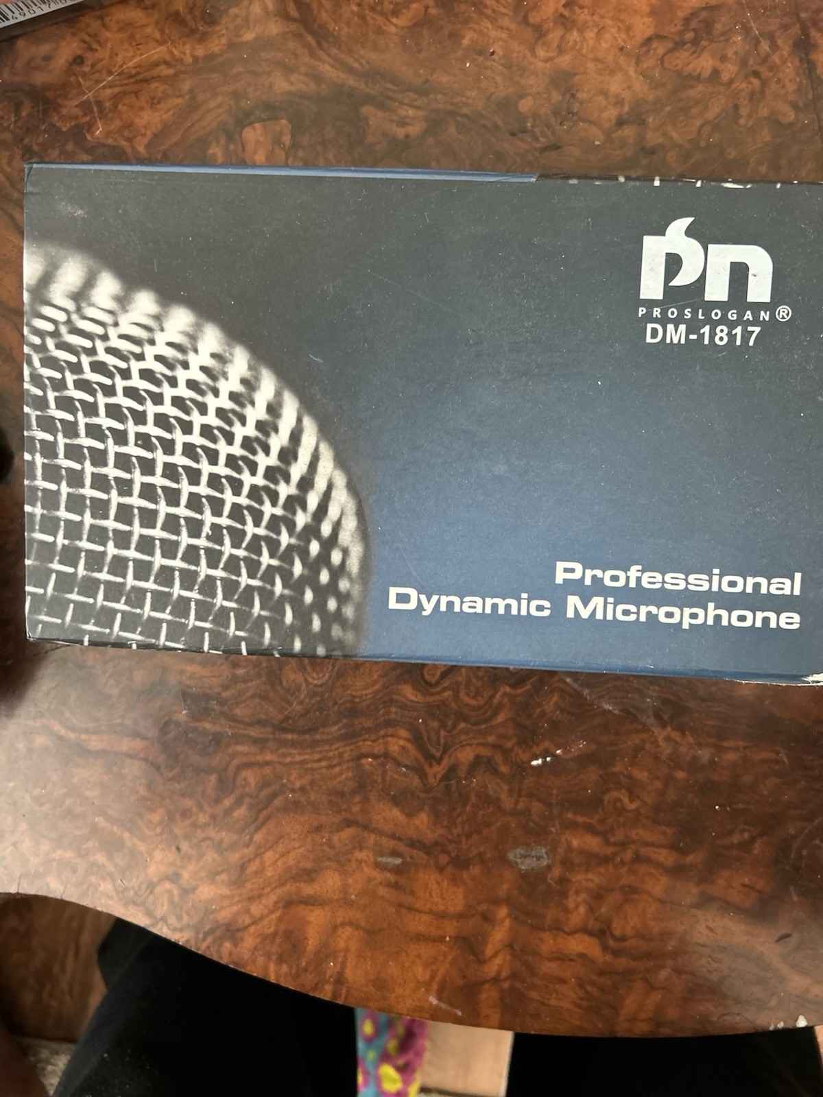 Proslogan DM-1817 Professional Dynamic Microphone XLR 3 Pin Wired Black