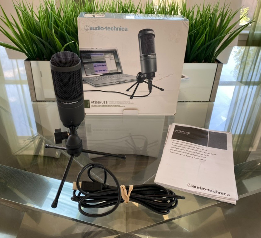 Audio Technica AT2020 USB Cardioid Condenser Microphone RETAIL PACKAGE READ